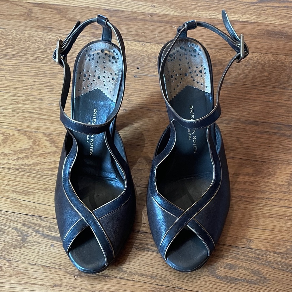 Dries Van Noten brown leather sandals with gold trim